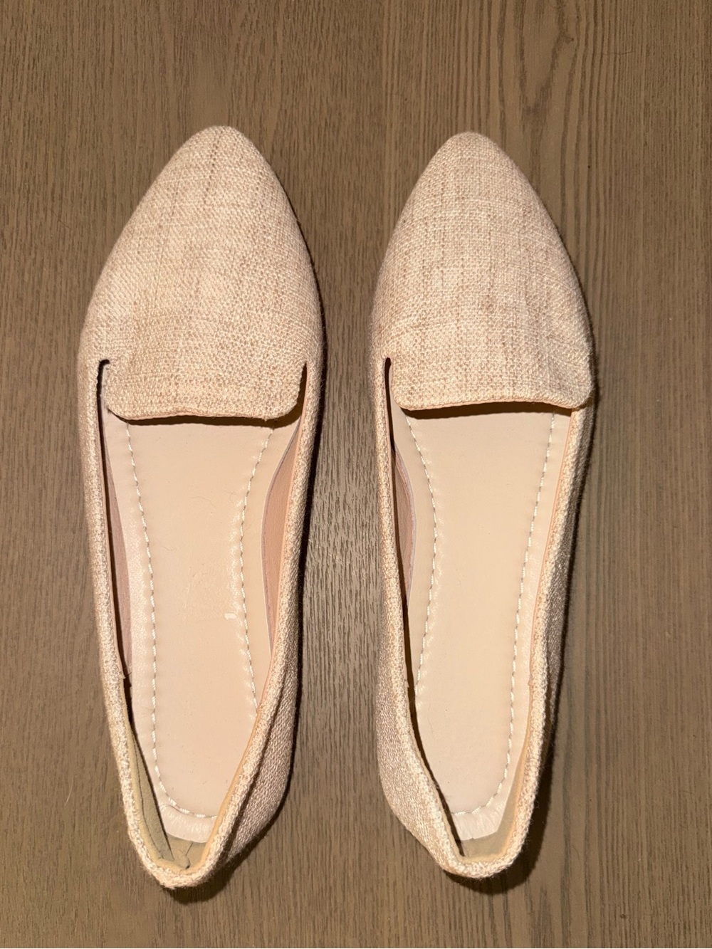 Women's Pointed Toe Slip-On Flats in Blush